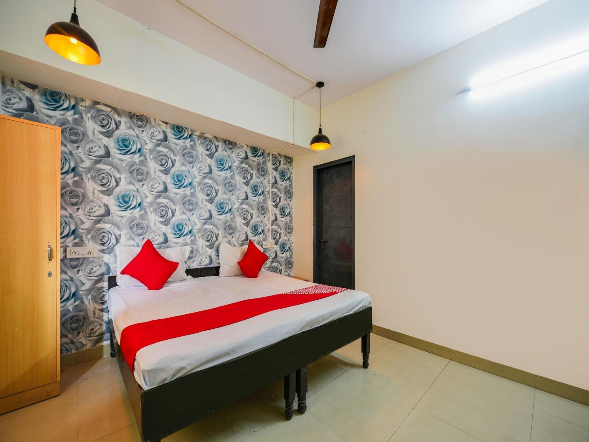 Hotel O Unique Delhi
